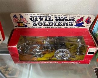 Civil War Soldiers Collectors Set in Box