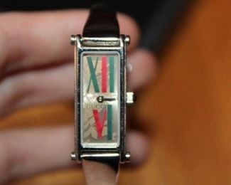 GUCCI WATCH