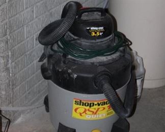SHOP VAC