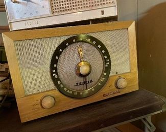 Retro Zenith radio 