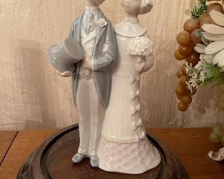 Lladro bride and groom 