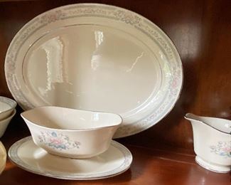 Lenox china & serving pieces
