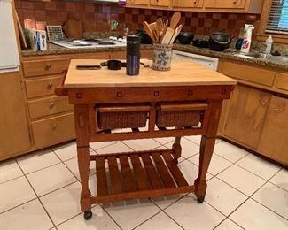 Kitchen Island on wheels