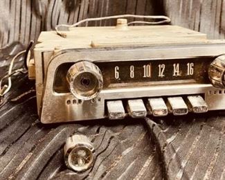 1960’s FORD Thunderbird 17245 Old VTG Classic RETRO factory car RADIO Parts Only