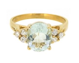 0.82ct Aquamarine & 0.18ct Diamond Ring