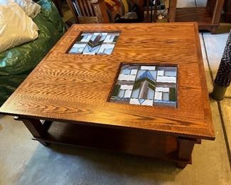 Gorgeous coffee table with stained glass inserts! Also comes with a clear glass inserts!