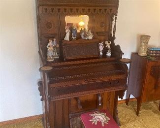 Cornish pump organ