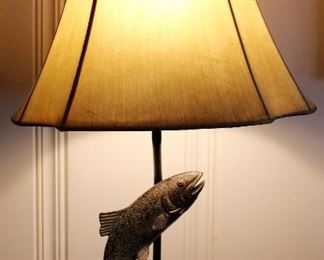 Fish Motif Lamp