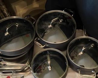 Gourmet set of pots.