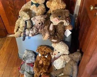 Wooley Bear Cottage Teddy Bears.