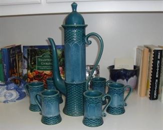MID CENTURY CERAMIC COFFEE SET