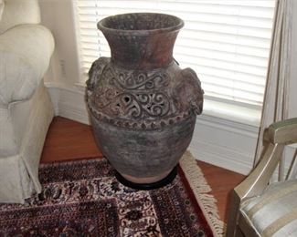 VERY LARGE FLOOR VASE/URN