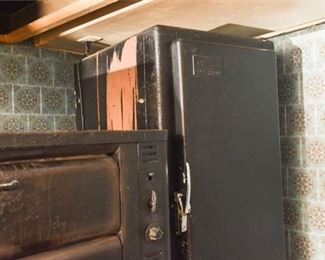 Glenco Guardian Refrigerator