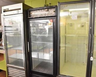 TRUE Commercial Refrigerator BLACK