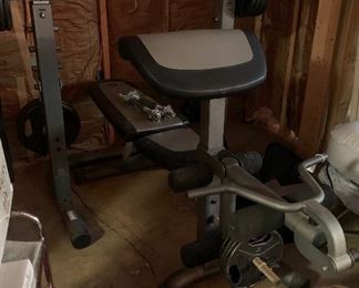 Gold’s Gym Weight Bench