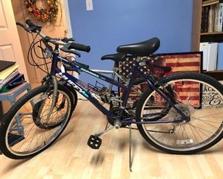 18 Speed All Terrain Bicycle