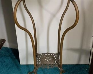 Plant stand with onyx top