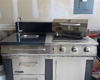 Brand new grill with sink 