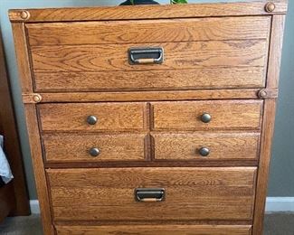 Stanley high boy dresser 