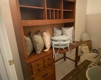 Matching  Stanley bedroom desk 