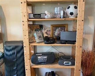 Assorted electronics 