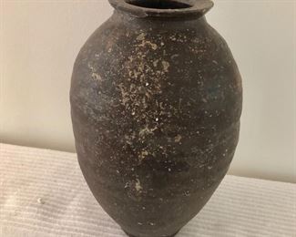 $295  Late Sung dynasty, shipwreck export oil storage jar.  8" H, 5" diam. 