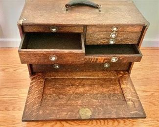 $110  Vintage traveling case, as-is, 12" H x 20" W x 8.5" D.