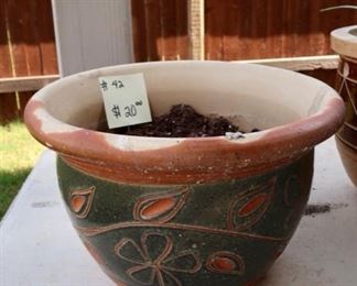 #42-Planter Pot Heavy $20.00 - 15.5" diameter
