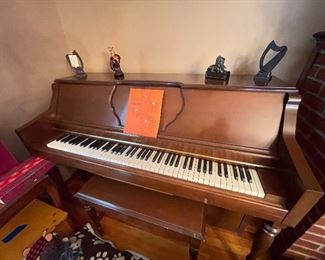 SELF PLAYING PIANO WITH MUSIC ROLLS