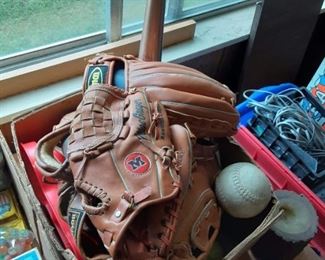 Vintage collectible baseball gloves ball mitt