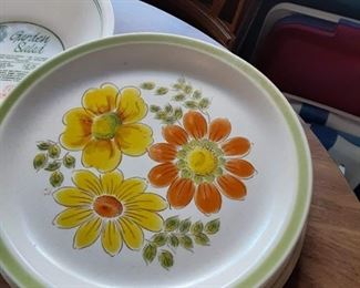 Vintage 1970s floral china