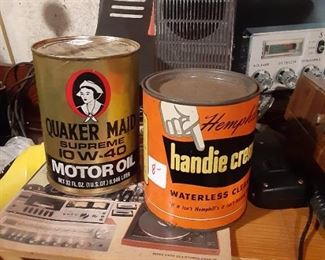 Vintage motor oil tins