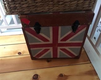British flag trunk