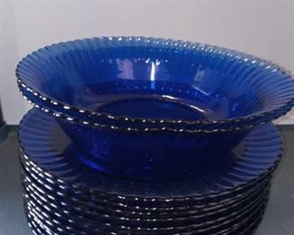Colorex Made in Brazil Cobalt Blue Glass 12 Plates and 2 Bowls