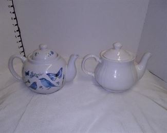 Marjolein Bastin Teapot by Hallmark & White Teapot