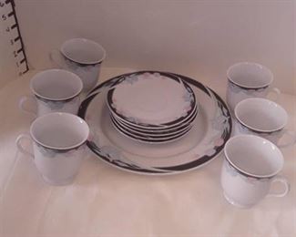 CARAVEL by Excel. Pearl Serena. 1988. 12 pcs. Set