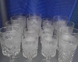 Anchor Hawking Glasses Lot of 15 (one has small chip on base)