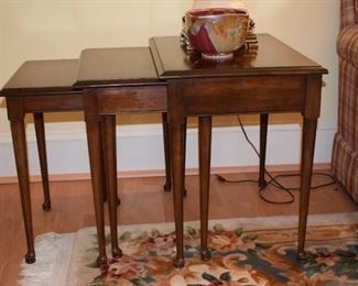 Pennsylvania House Nesting Tables