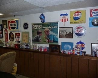 Pepsi Signage & Collectibles