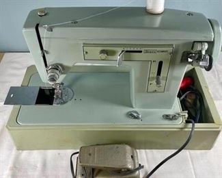 Sears Kenmore Model 5185 Sewing Machine Hard Case Foot Pedal