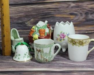 Assorted Miniature Ceramic Decorative Pieces