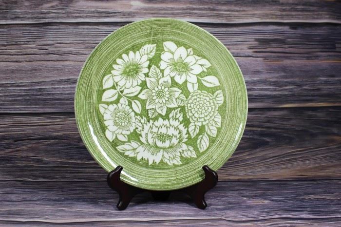 Green White Flower Pattern Stoneware Chop Dinner Plate