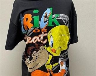 Loony Tunes Halloween Trick or Treat TShirt