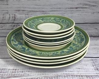 Royal Ironstone Green Blue Grape Flowers Dinnerware Plate Set