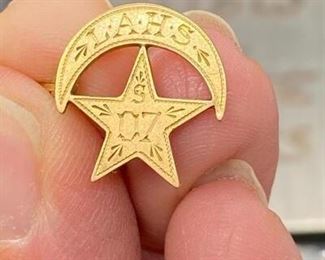 Antique 14k Yellow Gold LAHS 07 School Pin