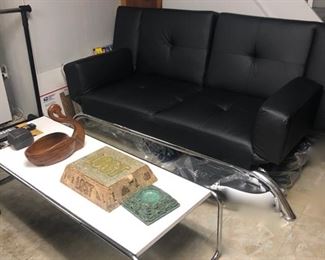 Sofa / Futon & coffee table 