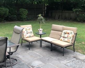 Patio seating, tables & umbrellas 