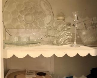 Entertainment pieces 