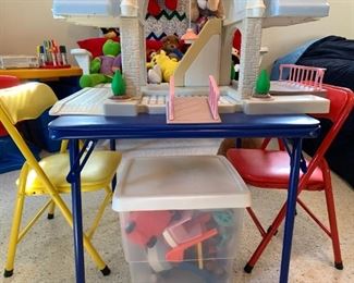 Accessories in box. Folding table and chairs for littles.