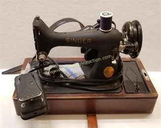 vintage singer sewing machine